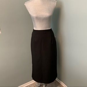 24K TRENDS women’s black skirt with pockets office wear size 18 NWT
